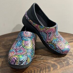 Crocs Clog Women’s Size 8 Neria Pro II Clog Work Slip On SR Shoes Nursing